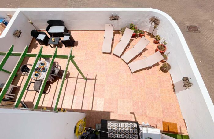 villa to rent in lanzarote