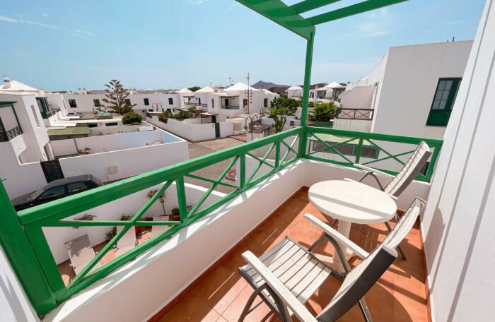 villa to rent in lanzarote