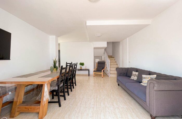 villa to rent in lanzarote