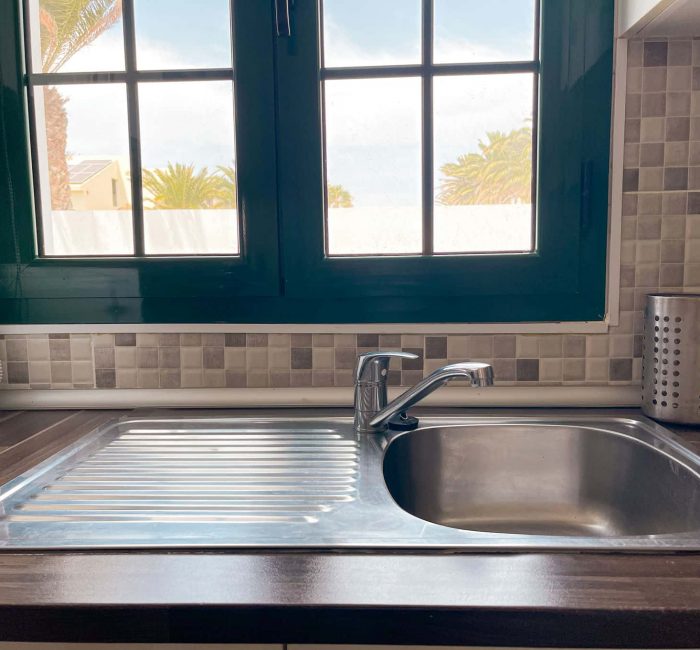 kitchen in villa to rent lanzarote