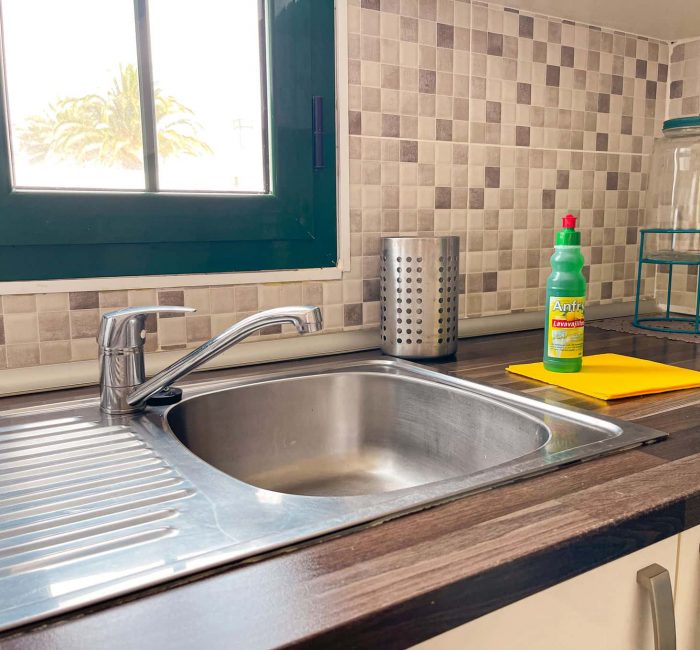 kitchen in villa to rent lanzarote