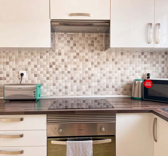 kitchen in villa to rent lanzarote