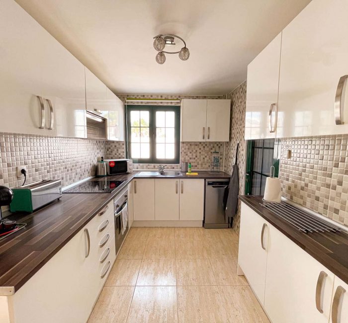 kitchen in villa to rent lanzarote